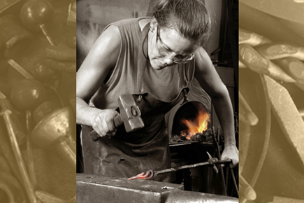 Welcome to Blacksmithchic.com - the website of artist/blacksmith Lorelei Sims